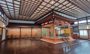三紫会「秋の舞」住吉神社能楽殿