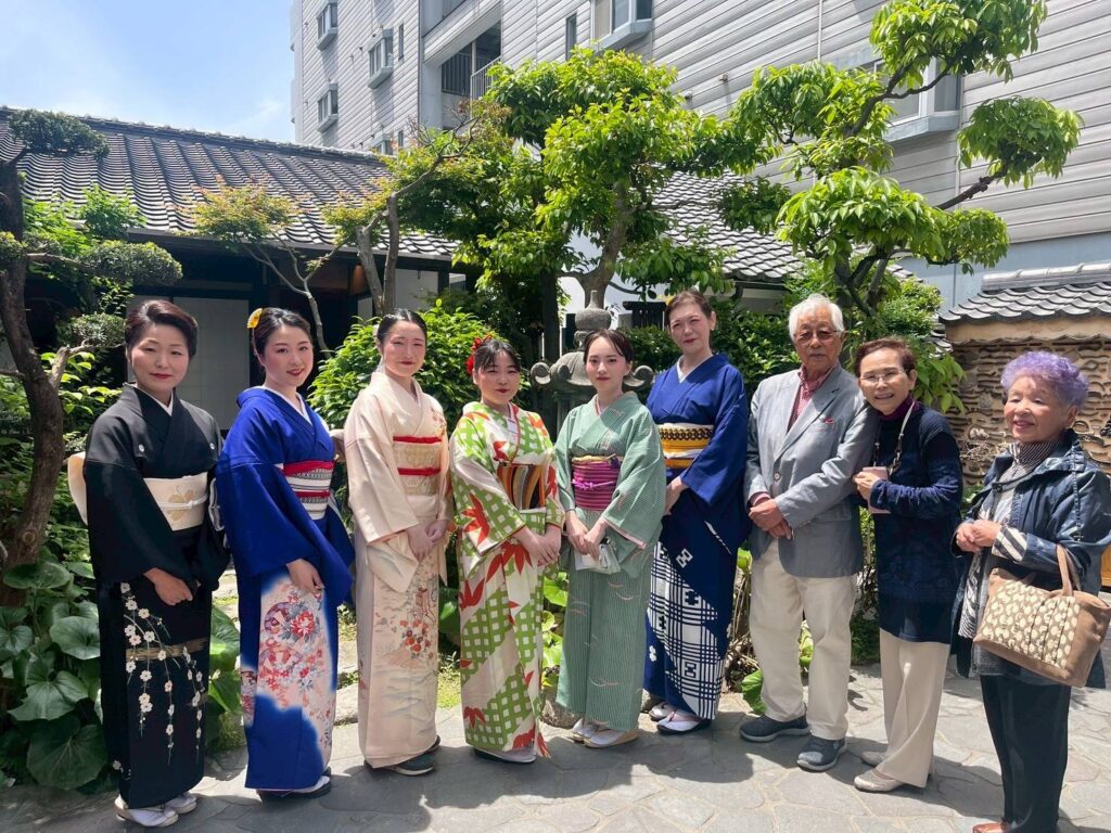 花柳流「三紫会」どんたく出演