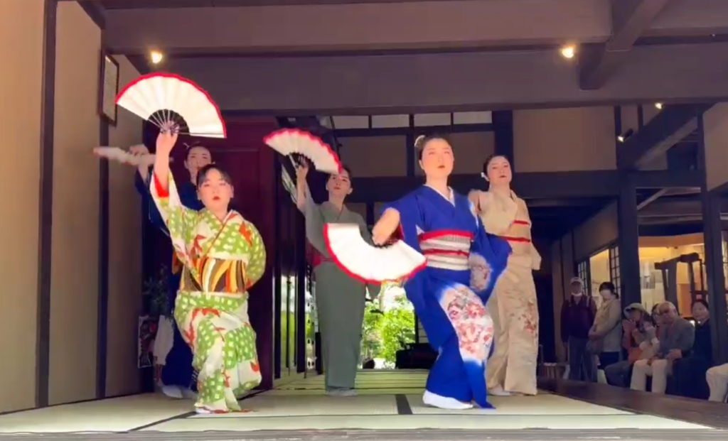 花柳流「三紫会」どんたく出演